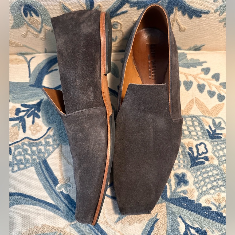 Cliff Dweller Suede Loafers.  Size 11/42 - Picture 4 of 7